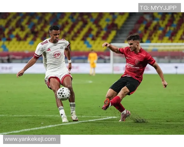 成都足球队在城市联赛中以88分稳居榜首展现强劲实力